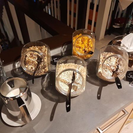 Alt Warburg Hotel Ngoại thất bức ảnh