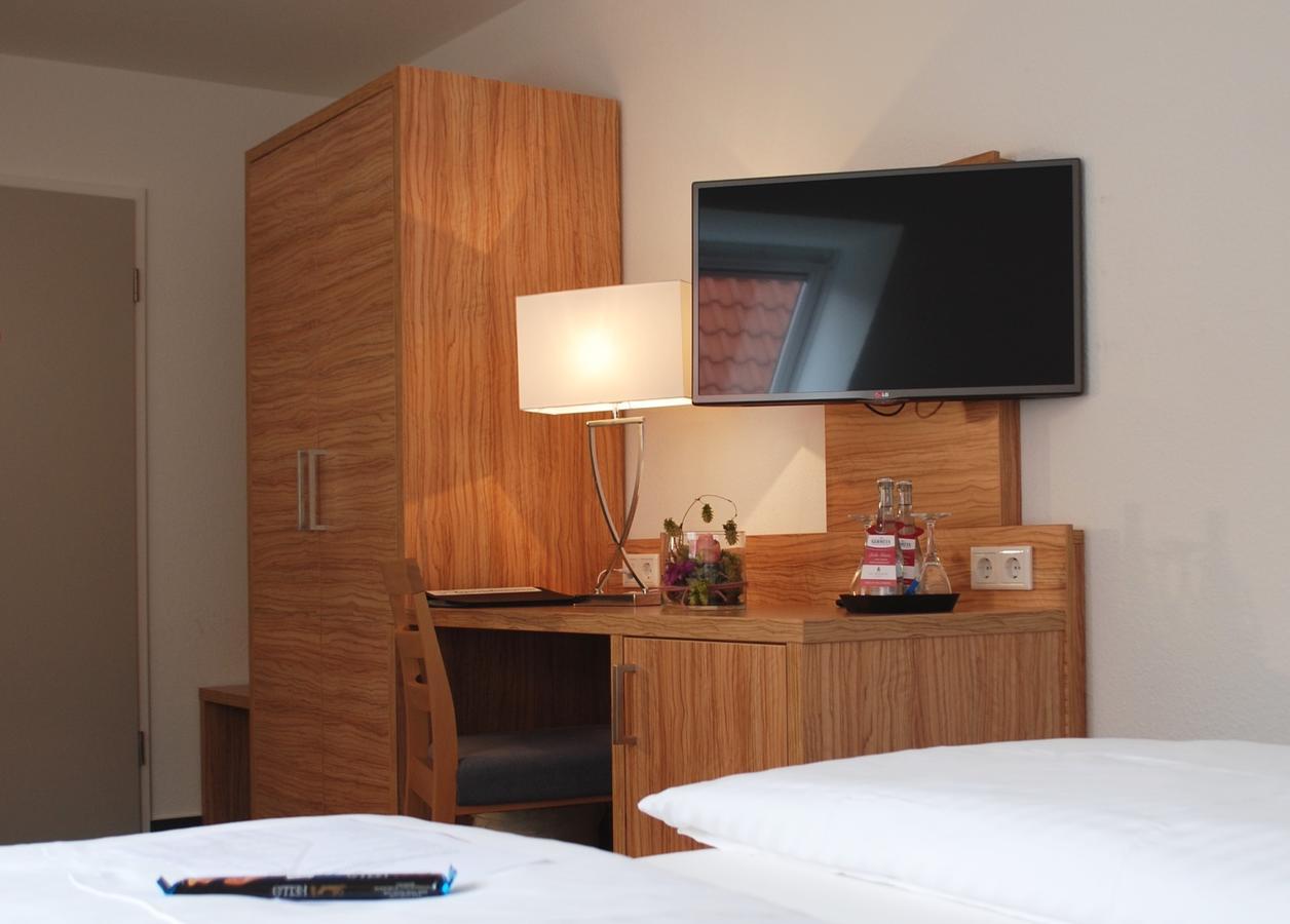 Alt Warburg Hotel Ngoại thất bức ảnh