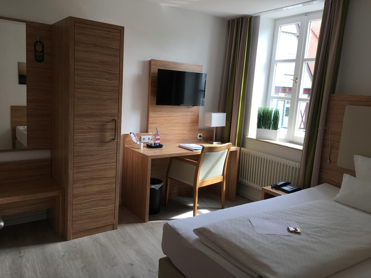 Alt Warburg Hotel Ngoại thất bức ảnh