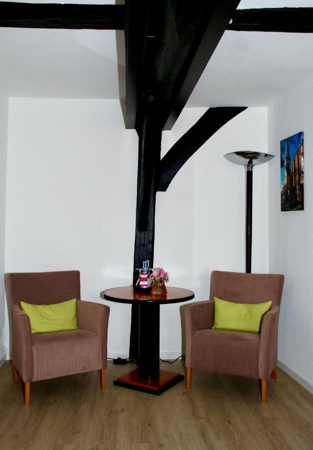 Alt Warburg Hotel Ngoại thất bức ảnh